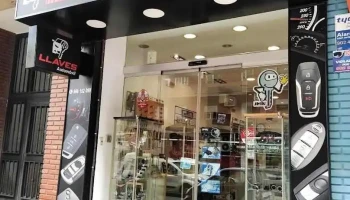 Llaves De Coche (auto-clau) - Valencia