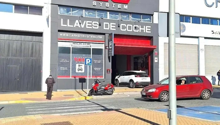 Car Key System Copia De Llaves De Coche Exterior - Alcalá de Guadaíra