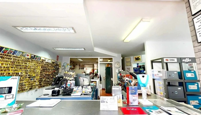 Cerrajeria Carlos Neira -  Interior - Marbella