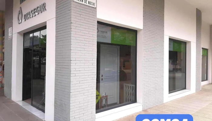 Cerrajeros 24h Dyasegur -  Exterior - Almería