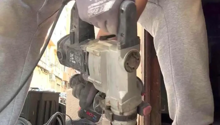 Cerrajeros Benimaclet Grupo Caula -  Vídeos - Valencia