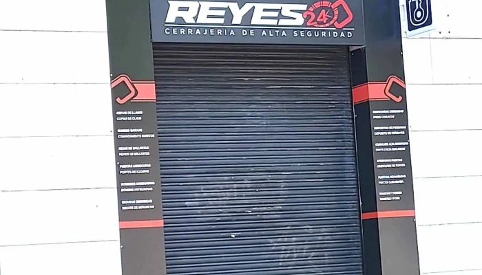 Cerrajería Reyes Casa Y Coche Exterior - Sabadell