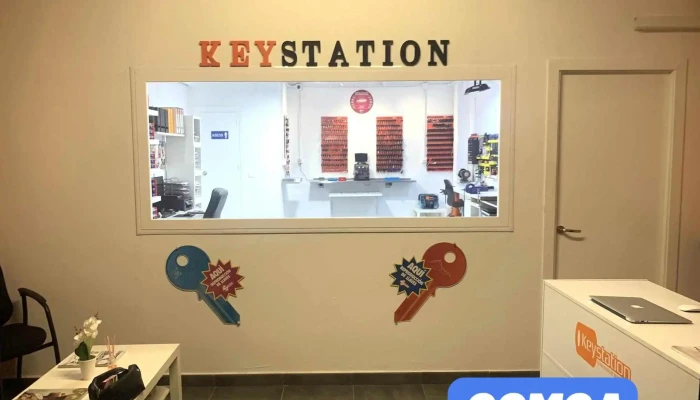 Copia Llaves Coche Málaga -  Keystation Del Propietario - Málaga