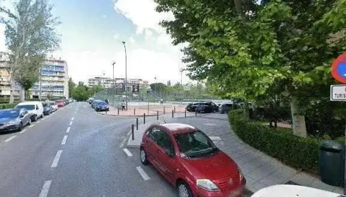 Duplicado De Llaves De Seguridad Y Electrónica De Coches Y Reparación De Bombines De Coches Matriculas Videos - Móstoles