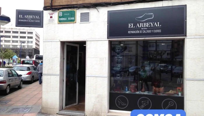 El Arbeyal -  Reparación De Calzado Llaves Mandos De Garaje Afilados Exterior - Gijón