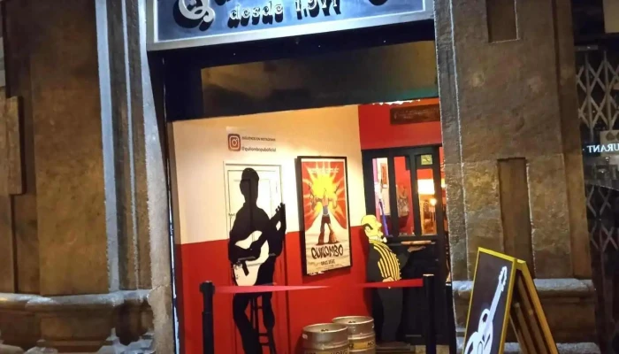 El Planeta De Las Llaves -  Exterior - Barcelona