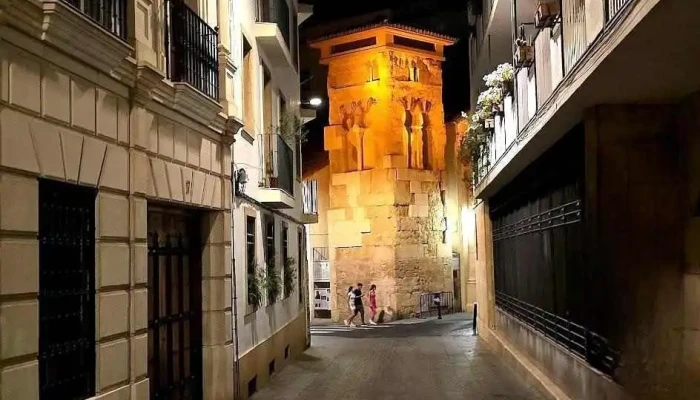 Ferretería -  Cerrajería Puntas Exterior - Córdoba