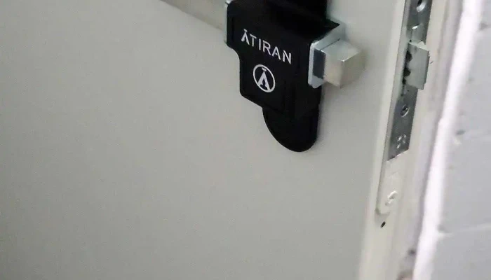 Keyla Seguridad Cerrajeros -  Vídeos - Barcelona