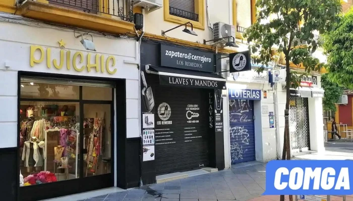 Los Remedios Zapatero Cerrajero Afilador Exterior - Sevilla