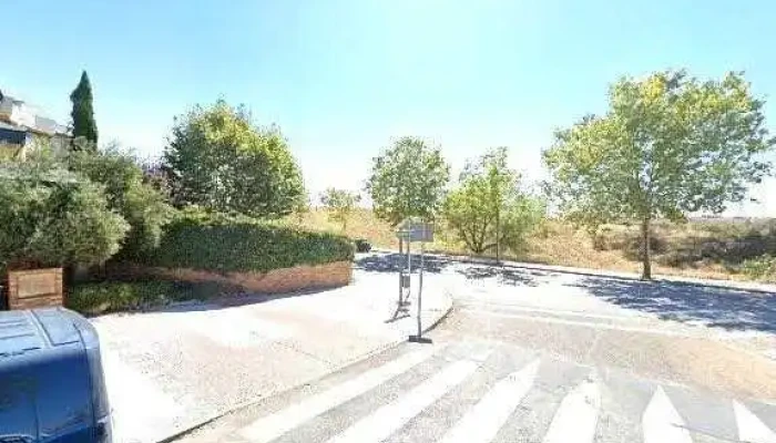 Lr Puertas De Garaje Carpintería Metalica Y Cerrajeria Videos - Majadahonda