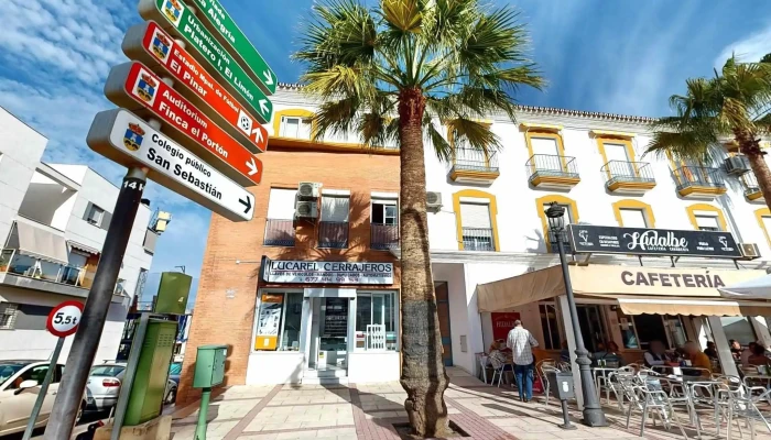 Lucarel Cerrajeros Sl Zona - Alhaurín de la Torre