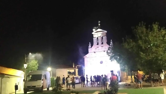 Miranda De Azán -  Cerca De Mi - Miranda de Azán