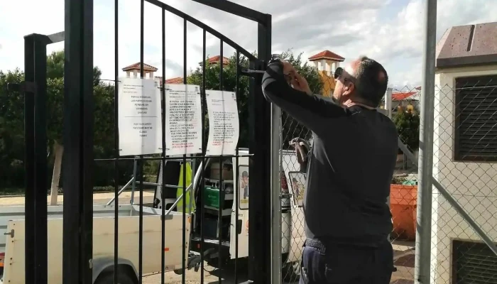 Muñoz Cerrajeros Antas Slu Vera Garrucha Almería Del Propietario - Playas de Vera