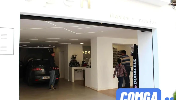 Open Llaves Y Mandos Cerrajero Coín Apertura De Coches Exterior - Coín