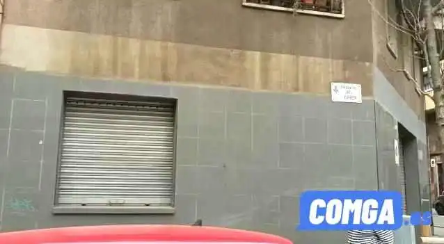Persianas Metálicascerrajería Doctor Puertas Del Propietario - L'hospitalet de Llobregat