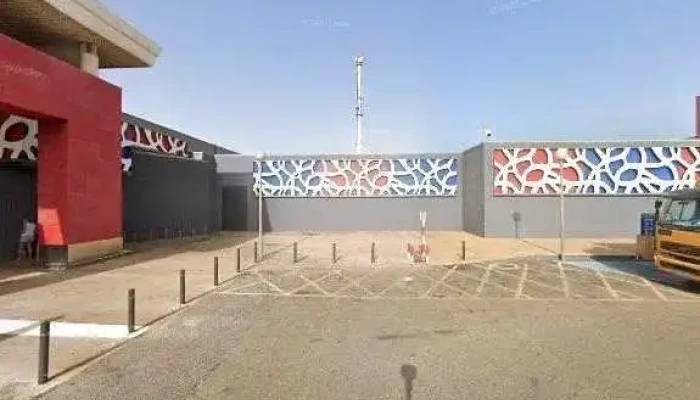 Reparación De Calzado Y Duplicado De Llaves Almería -  Don Rapid Zona - Almería