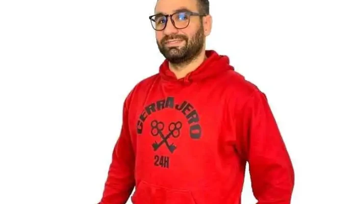 Sergio Cerrajero -  Del Propietario - Adra