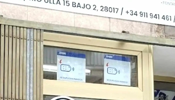 Servicios de cerrajería Maredina(Jy+apertura y copia de llaves) - Madrid