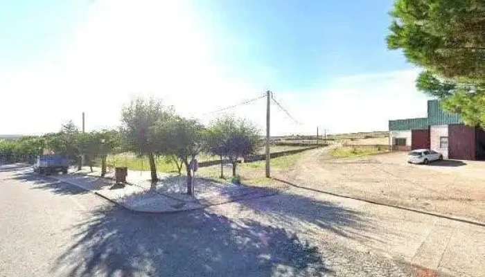 Taller De Cerrajeria Rosado -  Donde - Hinojal