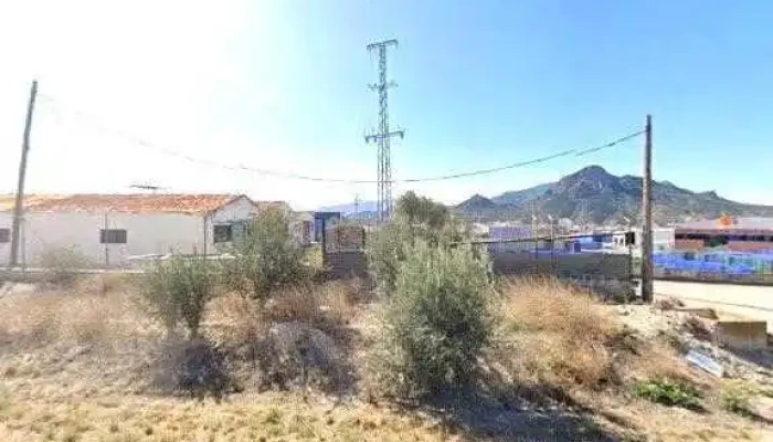 Taller Santazos -  Carpintería Metálica De Aluminio Hierro Y Cerrajería Pvc Y Cristalería Abierto Ahora - Cieza